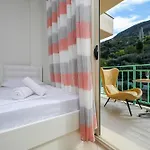 Apartment Rezidenca Panorama *
