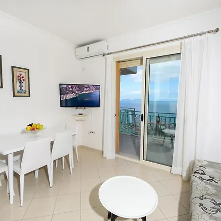 Rezidenca Panorama شقة فلورا