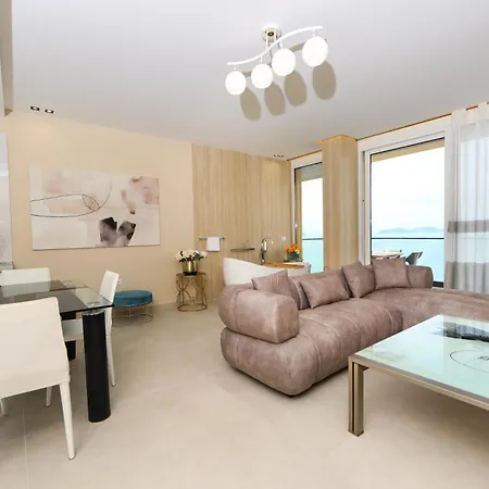 Apartment Rezidenca Panorama
