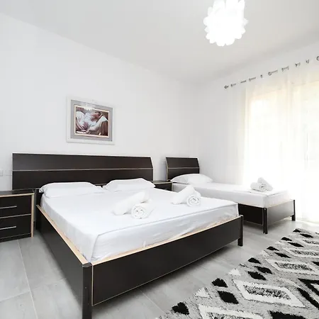 Rezidenca Panorama Apartment