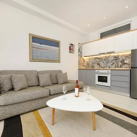 Apartment Rezidenca Panorama Vlorë